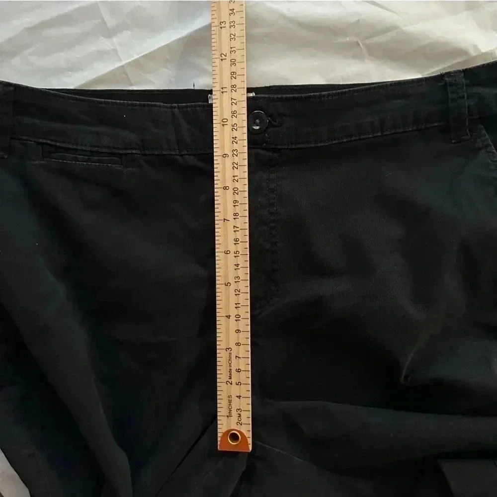 St. johns bay Women’s flat front black straight leg trousers plus size 16W - Picture 7 of 10